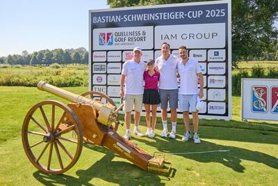 /assets/images/0/pedagrafie-fotografie-schweinsteiger-cup-21-vstyh1wzkq8766b.jpg