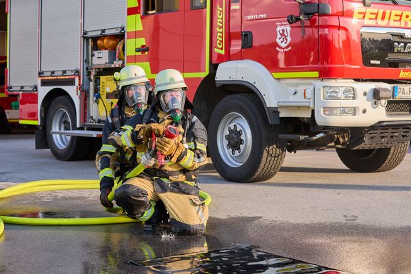 /assets/images/2/pedagrafie-fotografie-feuerwehr-passau-34-zm3assz8w135x5t.jpg