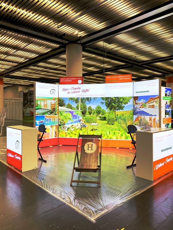 /assets/images/4/Messestand1-r311e0qe156dvb1.jpg