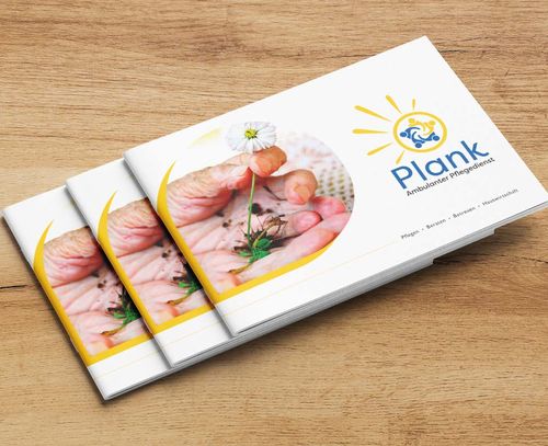 assets/images/8/Free_Landscape_Brochure_Mockup_02-29951f36.jpg