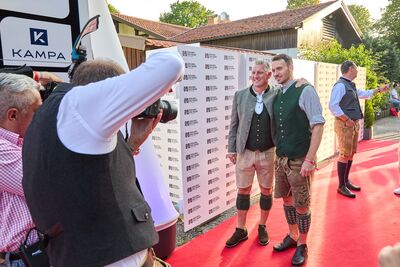 /assets/images/b/pedagrafie-fotografie-schweinsteiger-cup-07-m1xfa1d4d304d9c.jpg