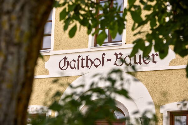 /assets/images/d/pedagrafie-fotografie-ile-gasthof-bauer-01-a4ke2968nme5qp3.jpg