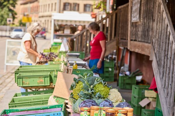 /assets/images/g/pedagrafie-fotografie-ile-bauernmarkt-koesslarn-06-gvmn2w8hpp033g3.jpg