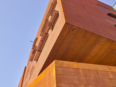 /assets/images/q/wirtschaftsuniversitaet-wien-department-eins-teaching-center-schraegblick-vys539jw0bs2s67.jpg