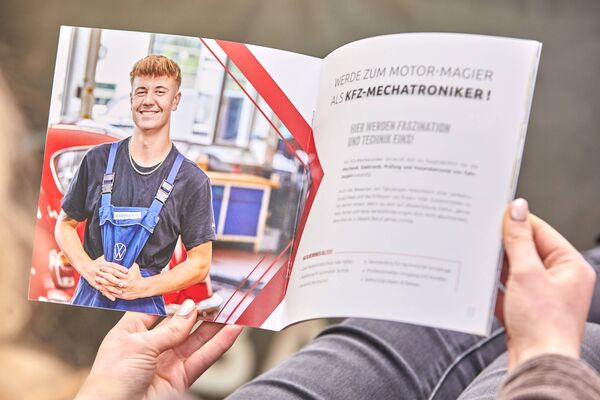 /assets/images/r/pedagrafie-agentur-roehr-06-pzp1yc3rvnmtv85.jpg