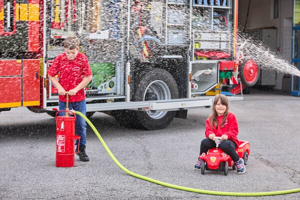 /assets/images/t/pedagrafie-fotografie-feuerwehr-passau-59-06069sk6448kjb7.jpg