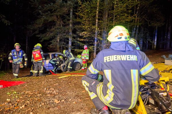 /assets/images/w/pedagrafie-fotografie-feuerwehr-passau-44-nf5tn4jy0a95kfa.jpg